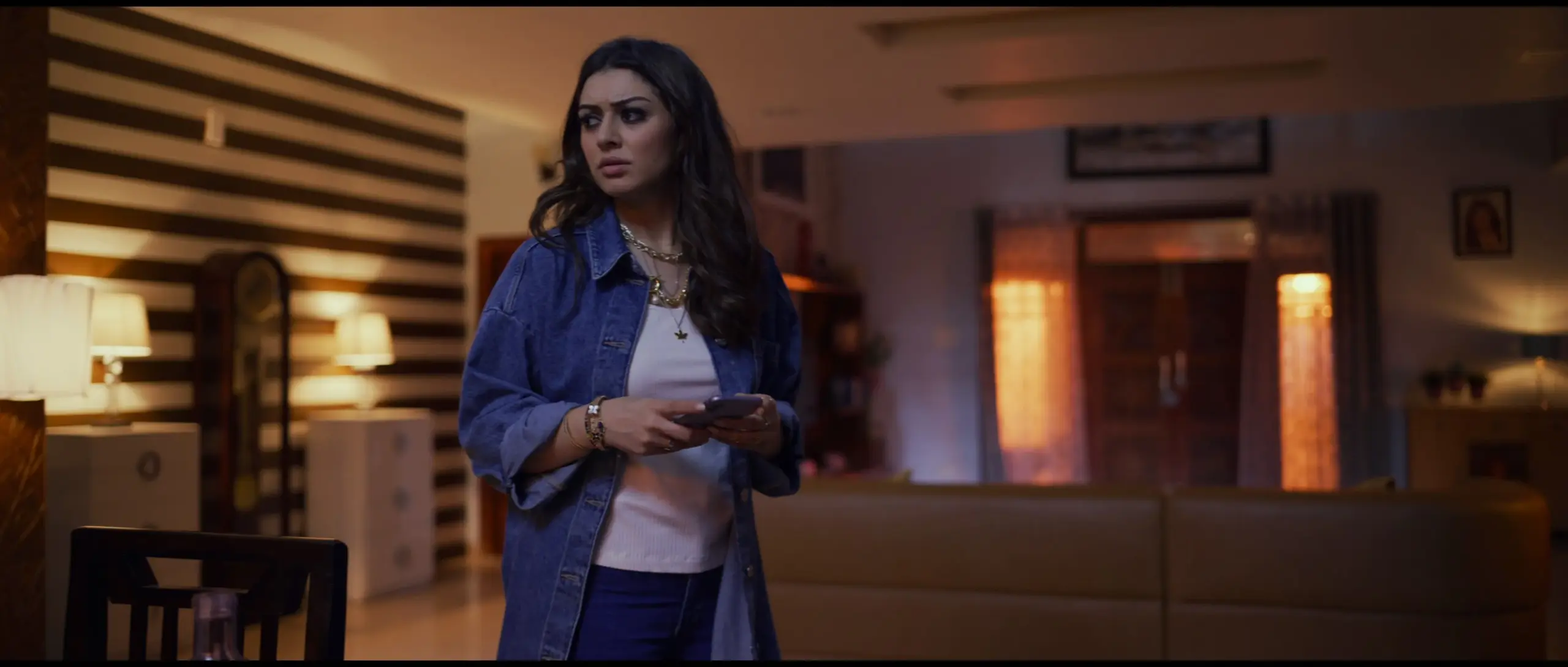 105 Minuttess 2024 Hindi – Telugu Dual Audio WEB-DL 720p – 480p – 1080p screenshot 5