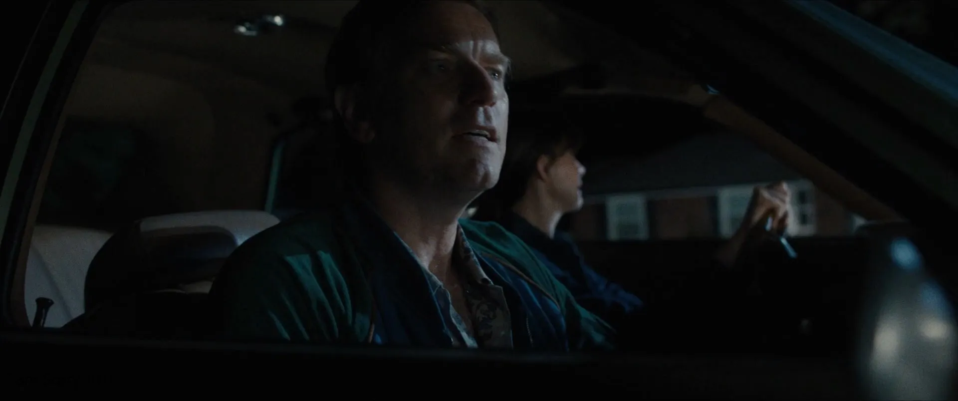The End of Oak Street 2026 Hindi – English Dual Audio WEB-DL 720p – 480p – 1080p – 2160p – 4K screenshot 5