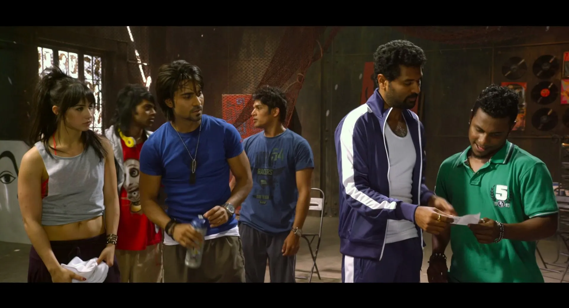 ABCD aka Any Body Can Dance 2013 Hindi Dual Audio WEB-DL 720p – 480p – 1080p screenshot 4