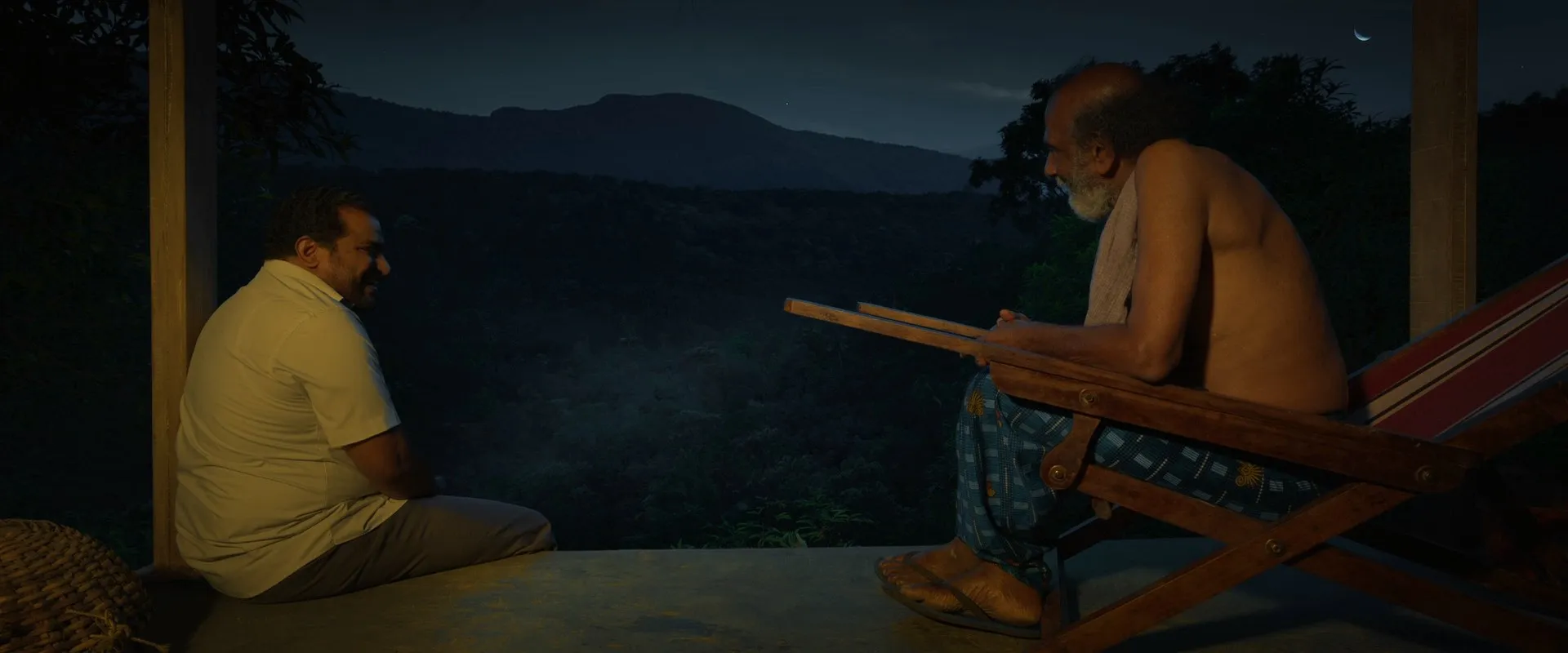 Am Ah aka Doosri Maa 2025 Hindi – Malayalam Dual Audio WEB-DL 720p – 480p – 1080p screenshot 2