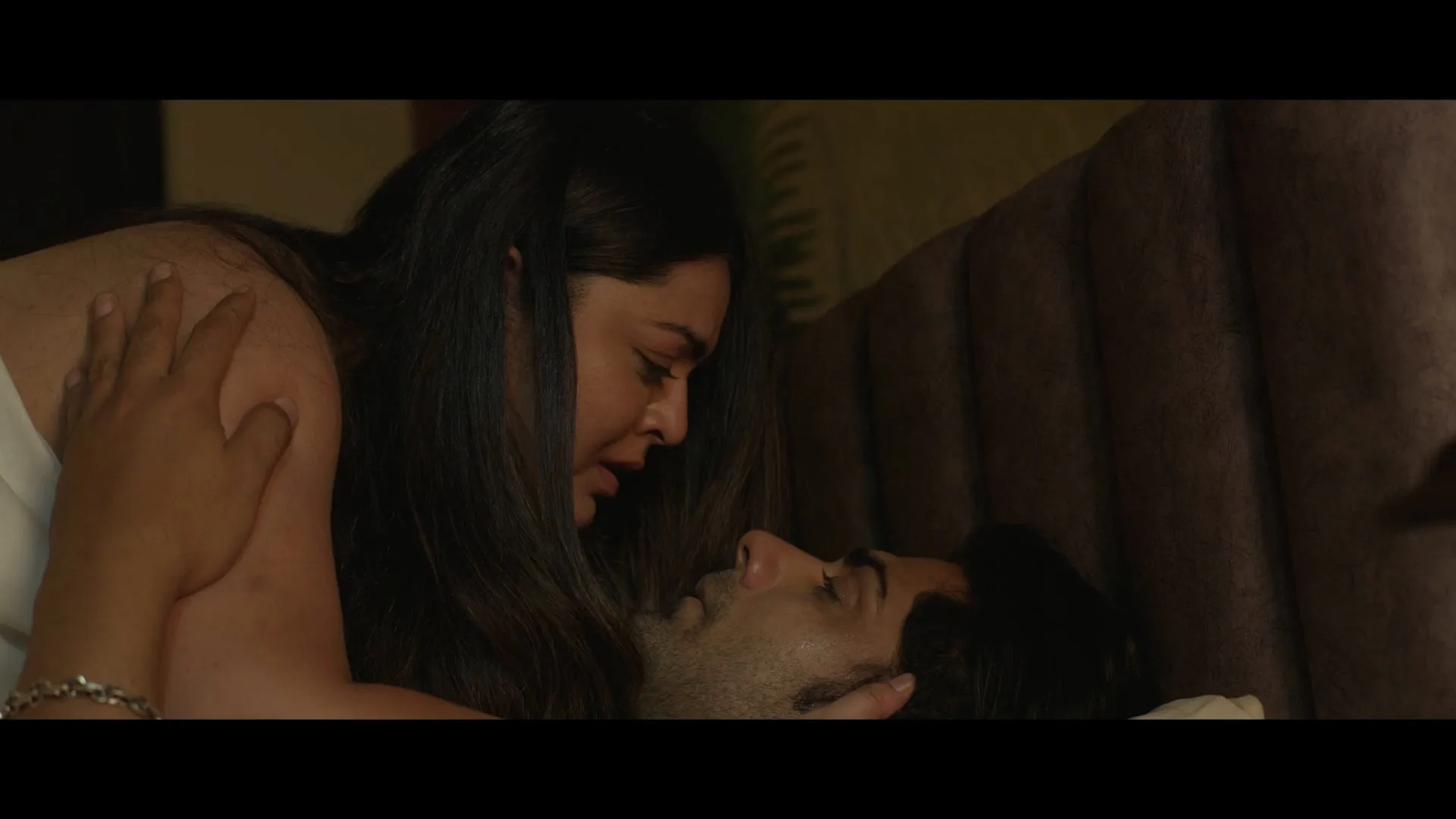 Angithee 3 2024 Hindi Dual Audio WEB-DL 720p – 480p – 1080p screenshot 5
