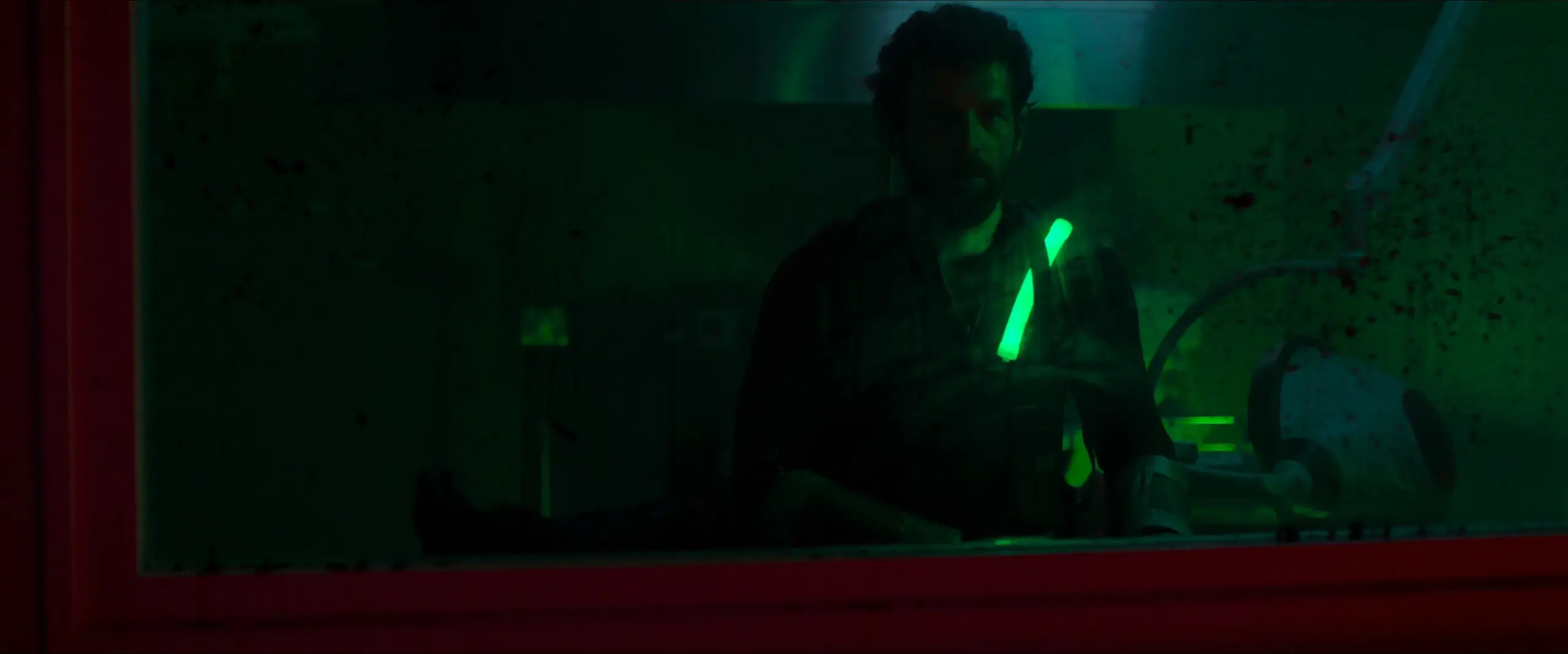 Apocalypse Z: The Beginning of the End 2024 Hindi – Spanish Dual Audio WEB-DL 720p – 480p – 1080p (2026) screenshot 1