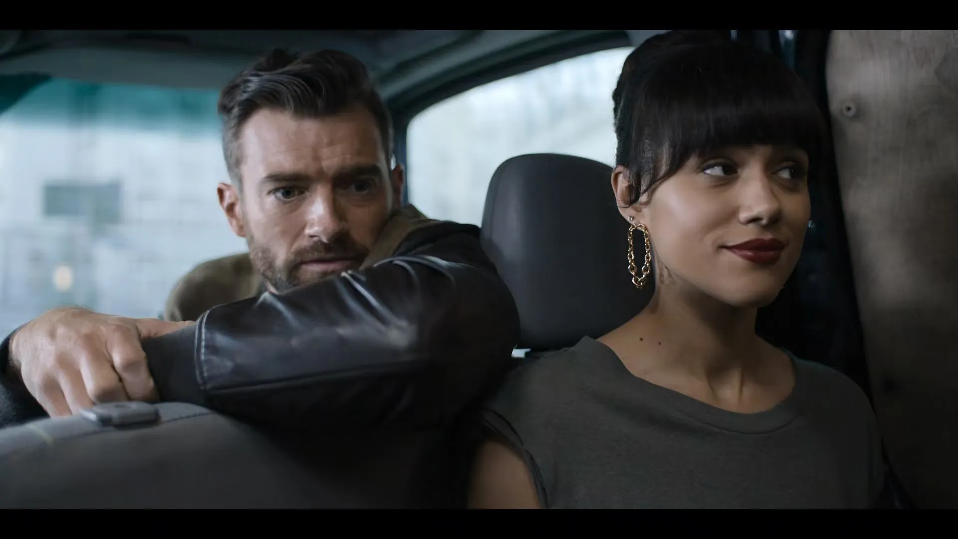 Army of Thieves 2021 Hindi – English Audio WEB-DL 720p – 480p – 1080p screenshot 1