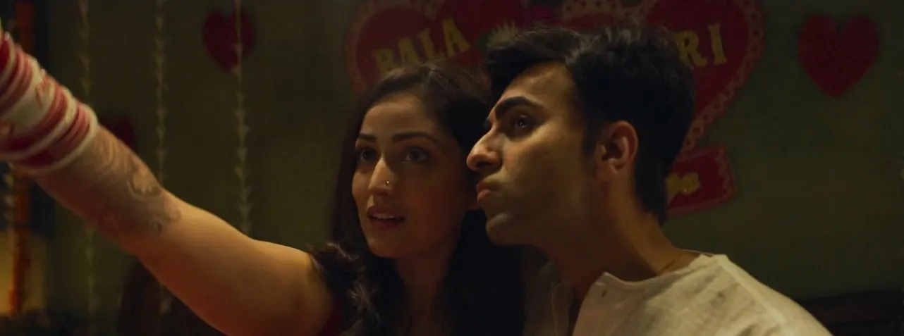 Bala 2019 Hindi Dual Audio WEB-DL 720p – 480p – 1080p screenshot 3