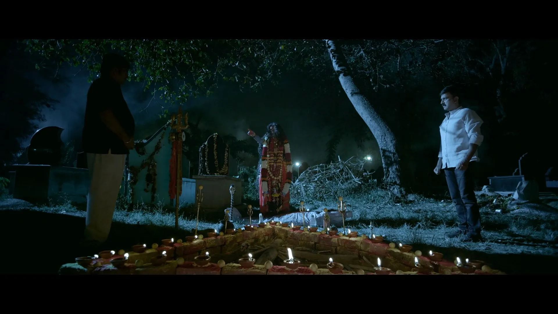 Bhairadevi 2024 Hindi Dual Audio WEB-DL 720p – 480p – 1080p screenshot 5