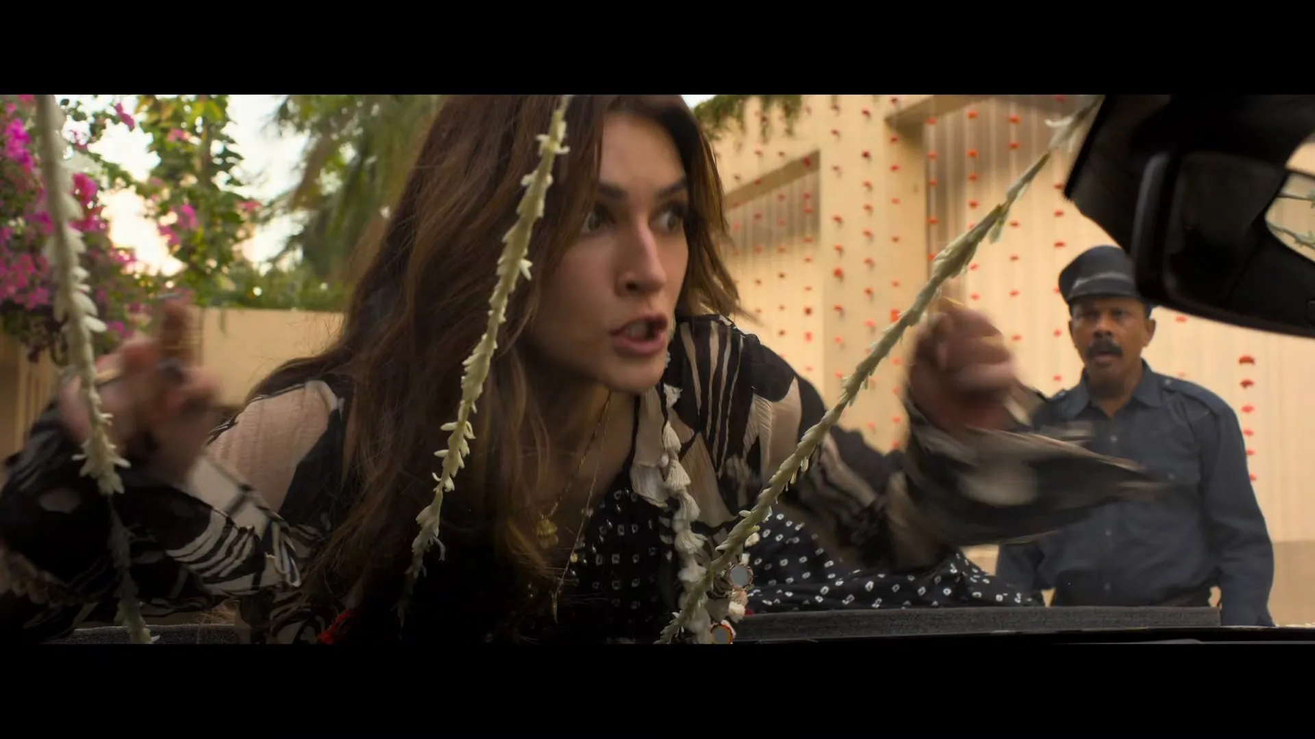 Cocktail 2 2026 Hindi Dual Audio WEB-DL 720p – 480p – 1080p screenshot 5