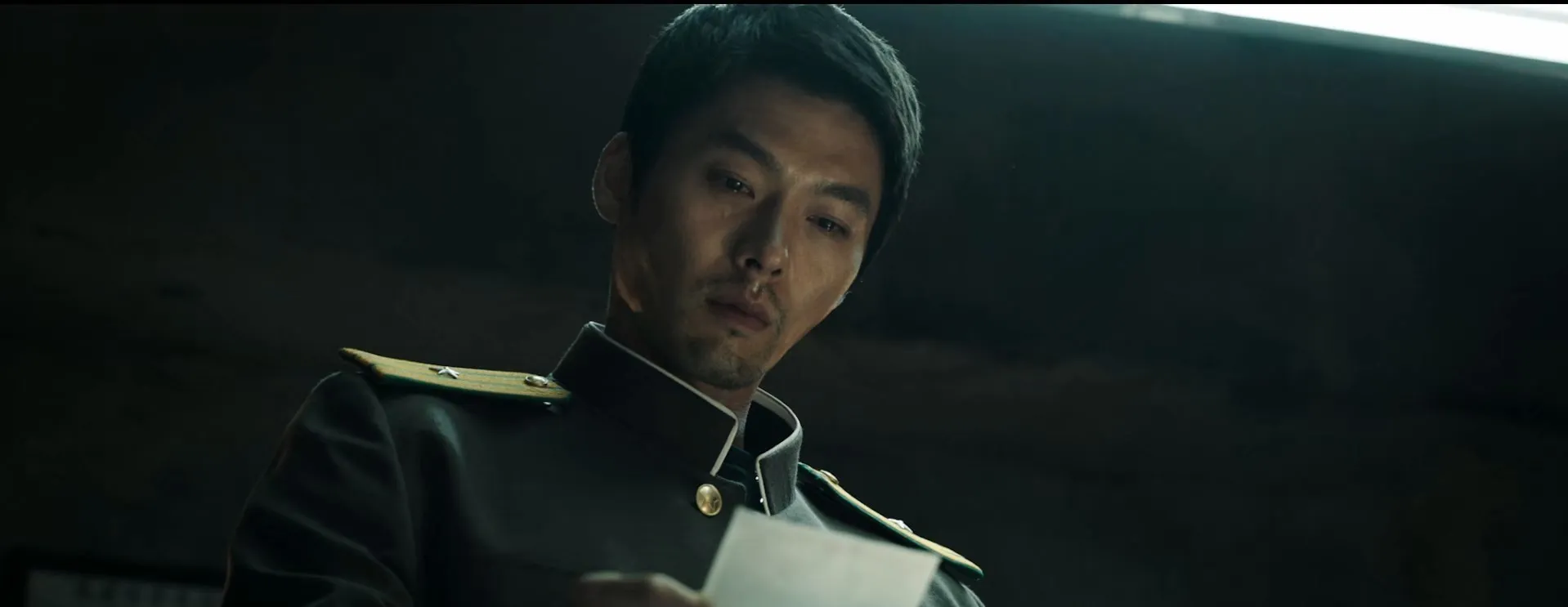 Confidential Assignment 2017 Hindi – Korean Dual Audio WEB-DL 720p – 480p – 1080p screenshot 3