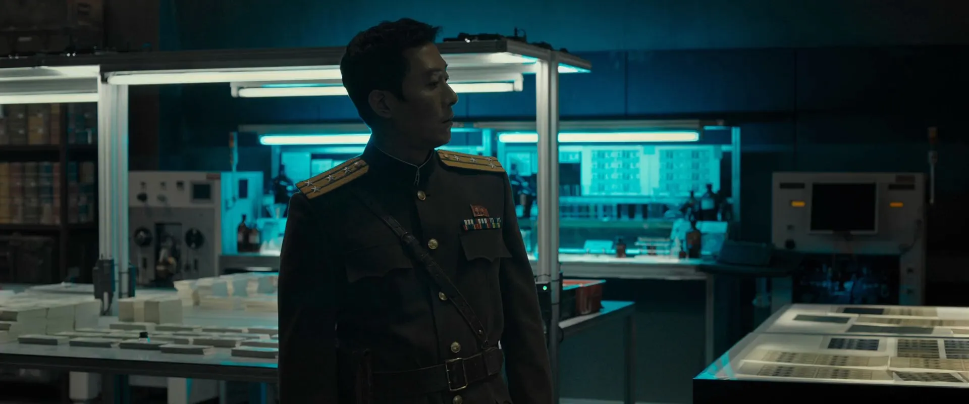 Confidential Assignment 2017 Hindi – Korean Dual Audio WEB-DL 720p – 480p – 1080p screenshot 5