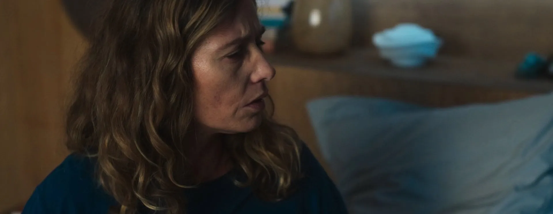 Dalloway aka The Residence 2025 Hindi – French Dual Audio WEB-DL 720p – 480p – 1080p screenshot 4