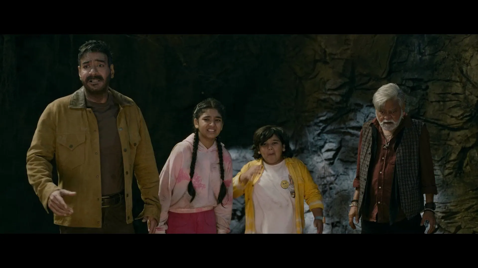 Dhamaal 4 2026 Hindi Audio WEB-DL 720p – 480p – 1080p screenshot 5
