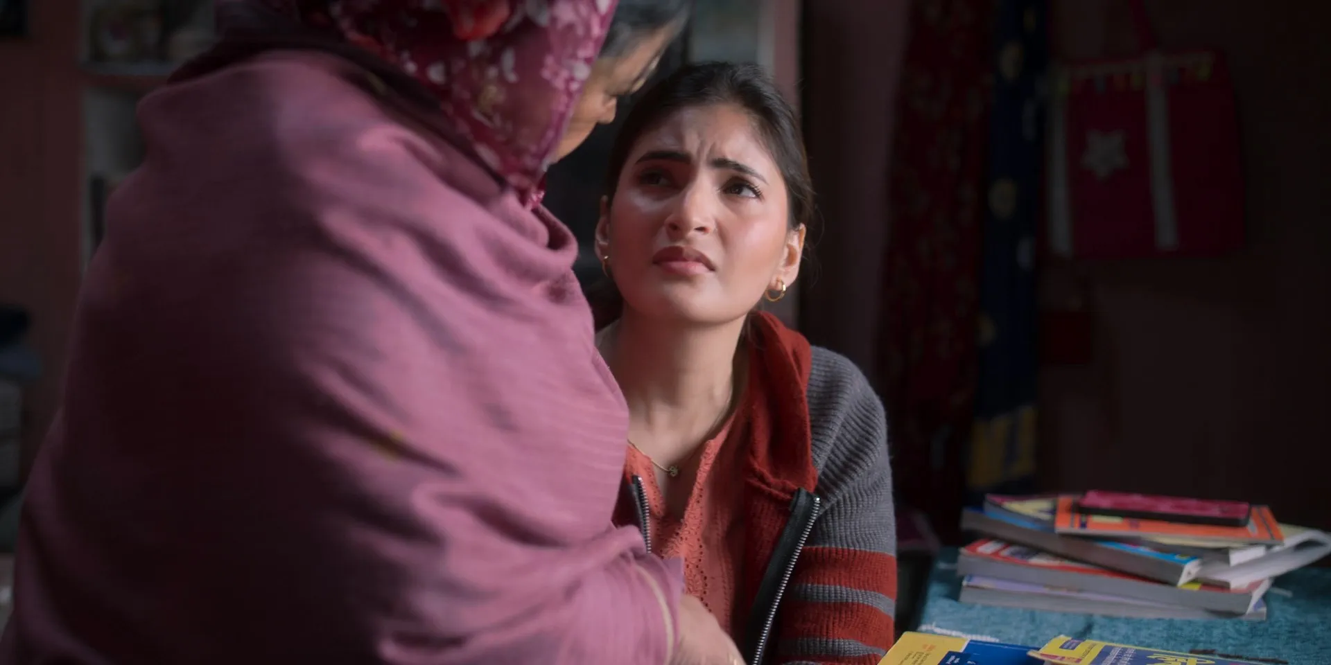 Dupahiya 2026 Season 2 Hindi Audio WEB-DL 720p – 480p – 1080p [ALL EPISODES] (2025) screenshot 2