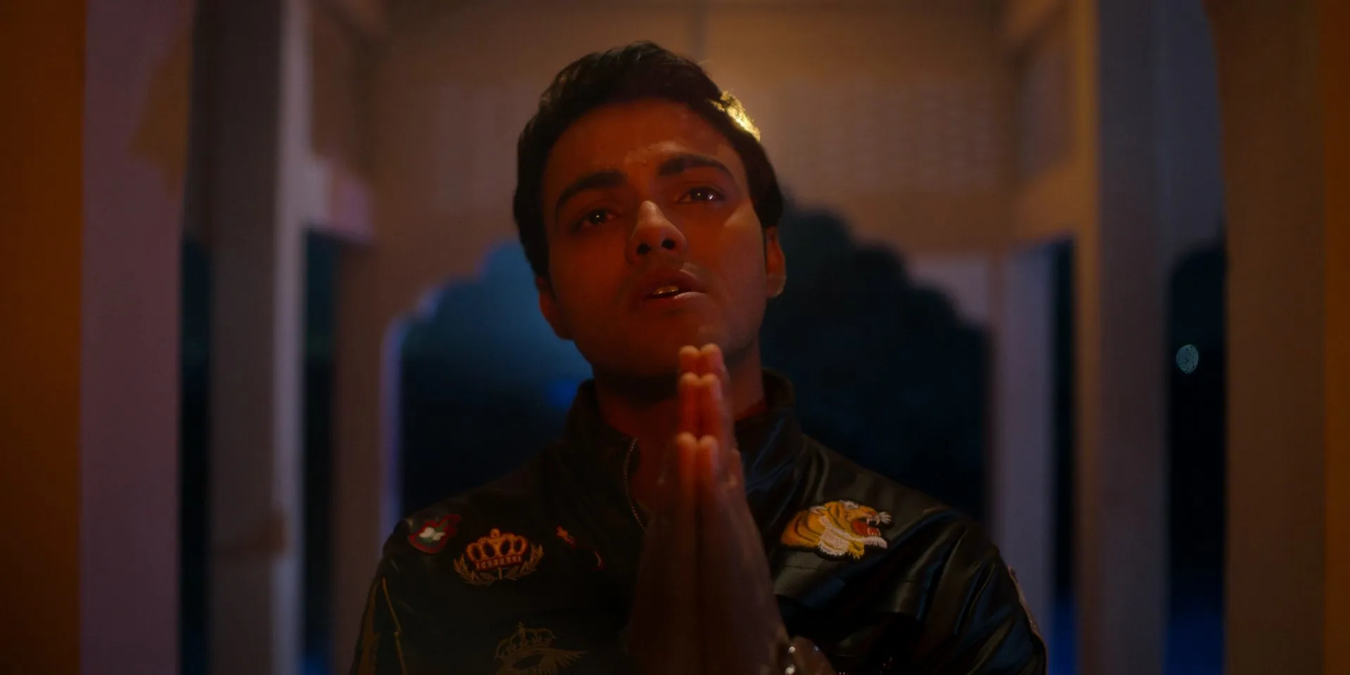 Dupahiya 2026 Season 2 Hindi Audio WEB-DL 720p – 480p – 1080p [ALL EPISODES] (2025) screenshot 5