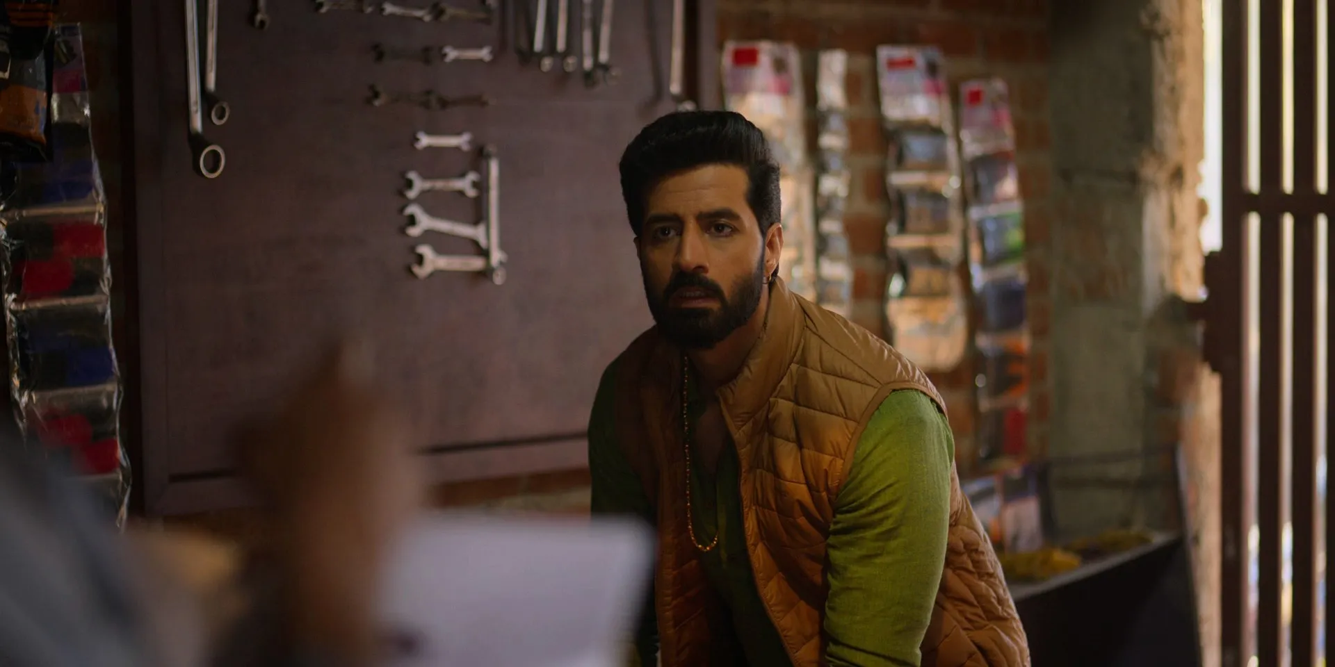Dupahiya 2026 Season 2 Hindi Audio WEB-DL 720p – 480p – 1080p [ALL EPISODES] (2025) screenshot 6
