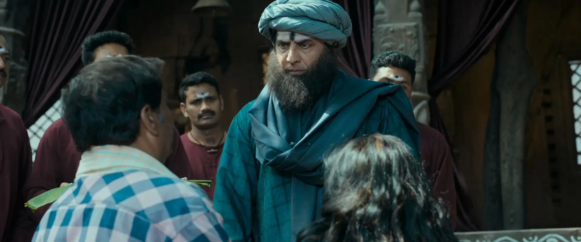 Eesha 2025 Hindi Dual Audio WEB-DL 720p – 480p – 1080p screenshot 1