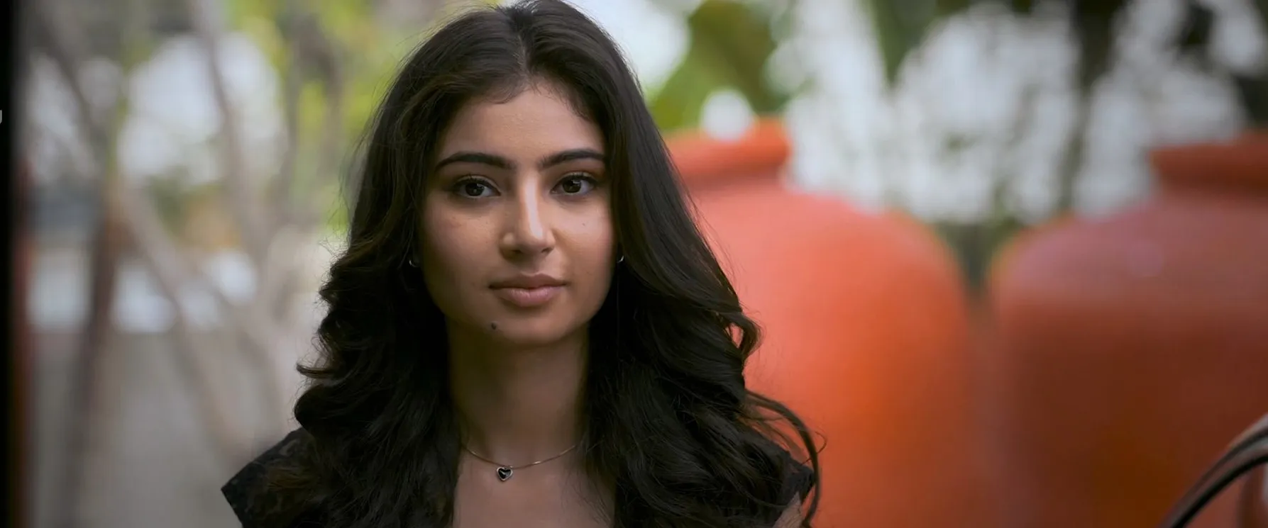 Euphoria 2026 Hindi – HQ/Studio Dual Audio WEB-DL 720p – 480p – 1080p screenshot 1
