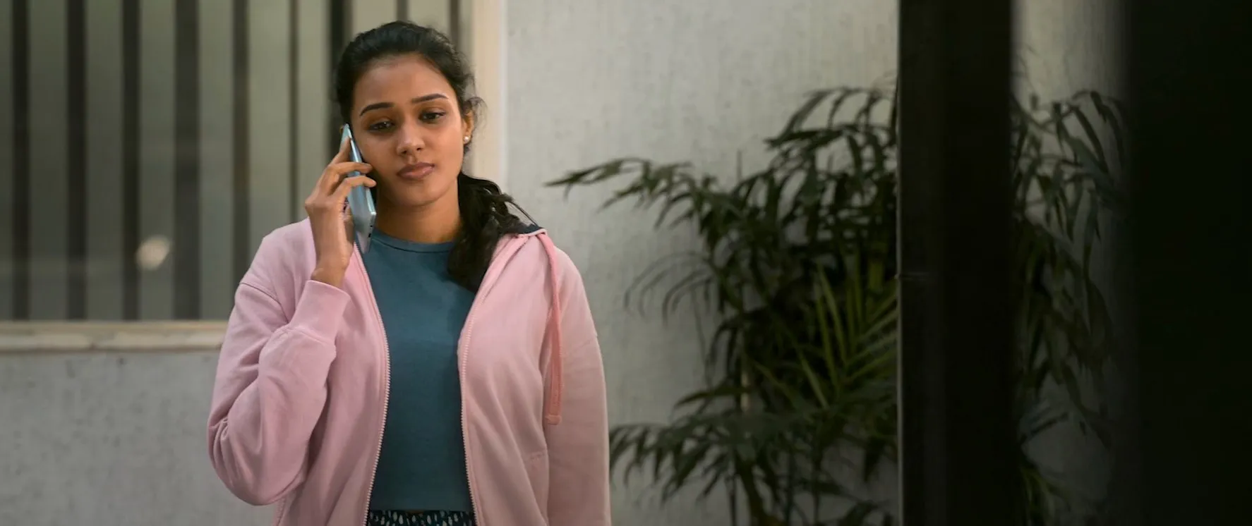 Euphoria 2026 Hindi – HQ/Studio Dual Audio WEB-DL 720p – 480p – 1080p screenshot 5