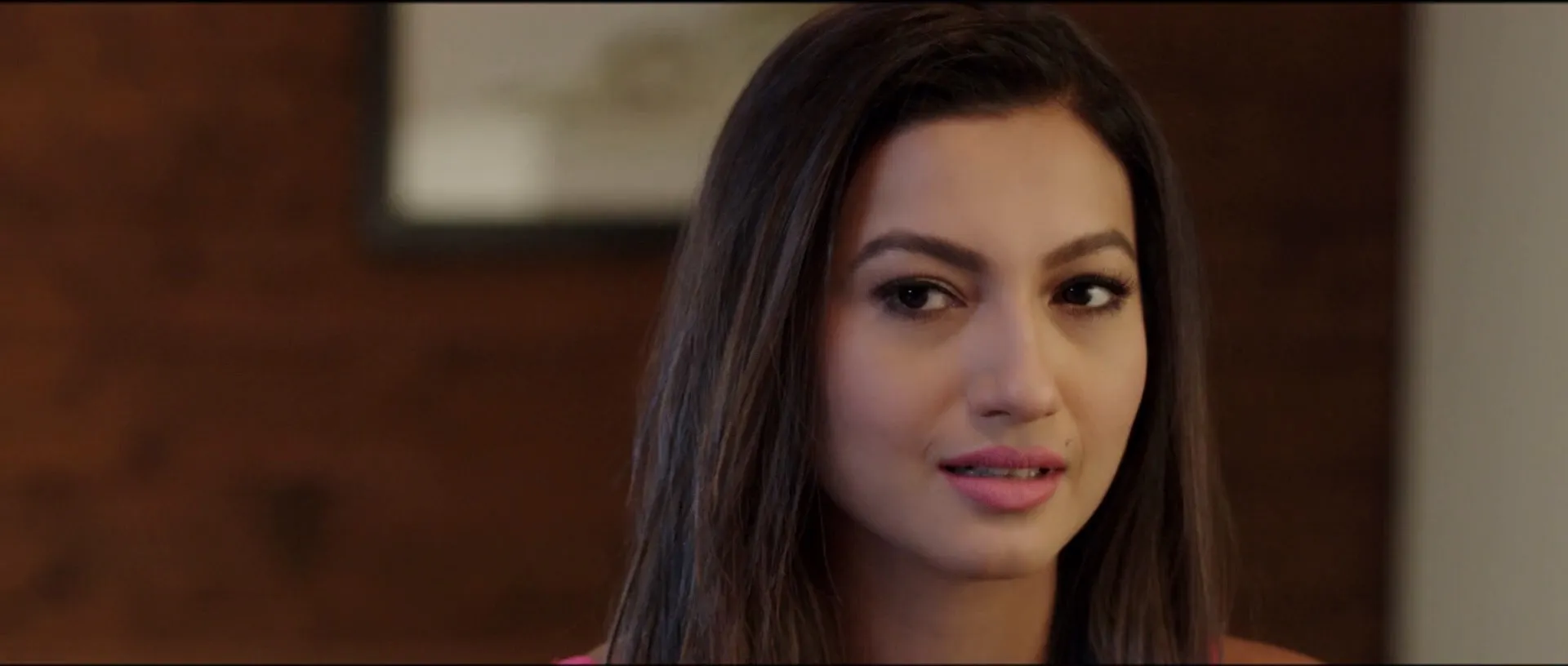 Fever 2016 Hindi Dual Audio WEB-DL 720p – 480p – 1080p screenshot 1