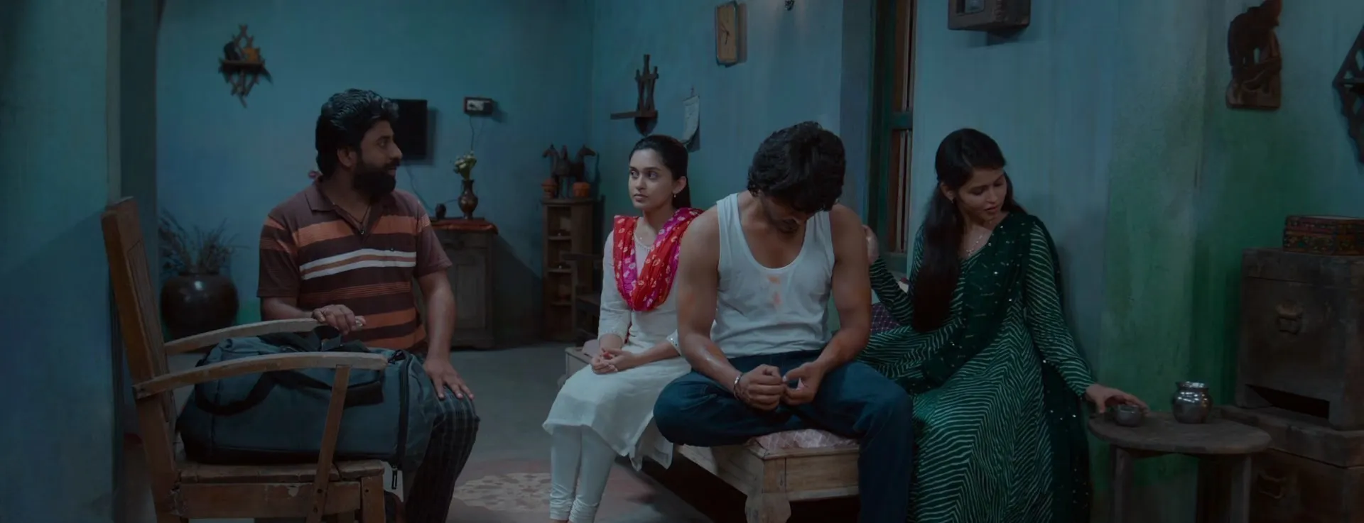 Godari Gattupaina 2026 Hindi – Telugu Dual Audio WEB-DL 720p – 480p – 1080p screenshot 4