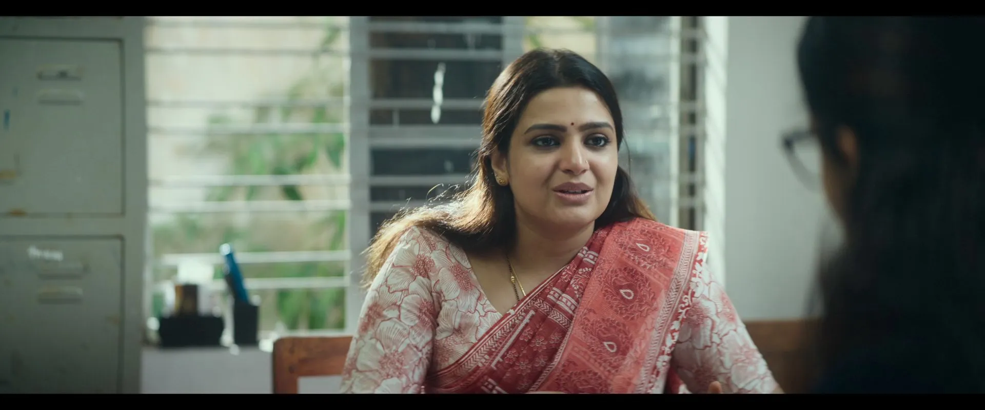 Honey 2026 Hindi – Telugu Dual Audio WEB-DL 720p – 480p – 1080p screenshot 1