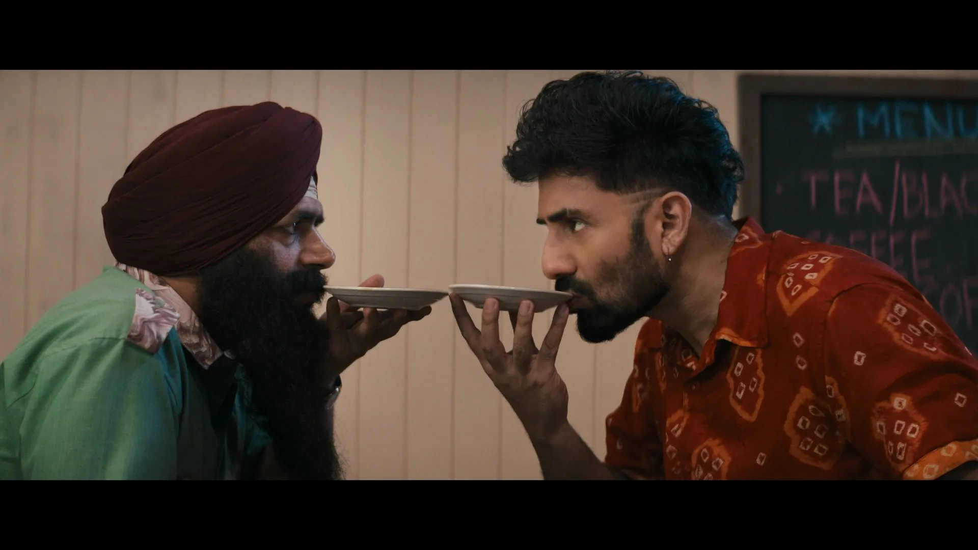 Happy Patel: Khatarnak Jasoos 2026 Hindi Dual Audio WEB-DL 720p – 480p – 1080p screenshot 2