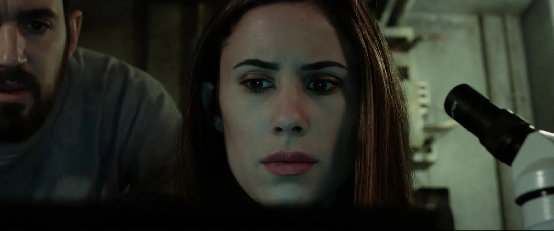 Harbinger Down 2015 Hindi Dual Audio WEB-DL 720p – 480p – 1080p screenshot 3