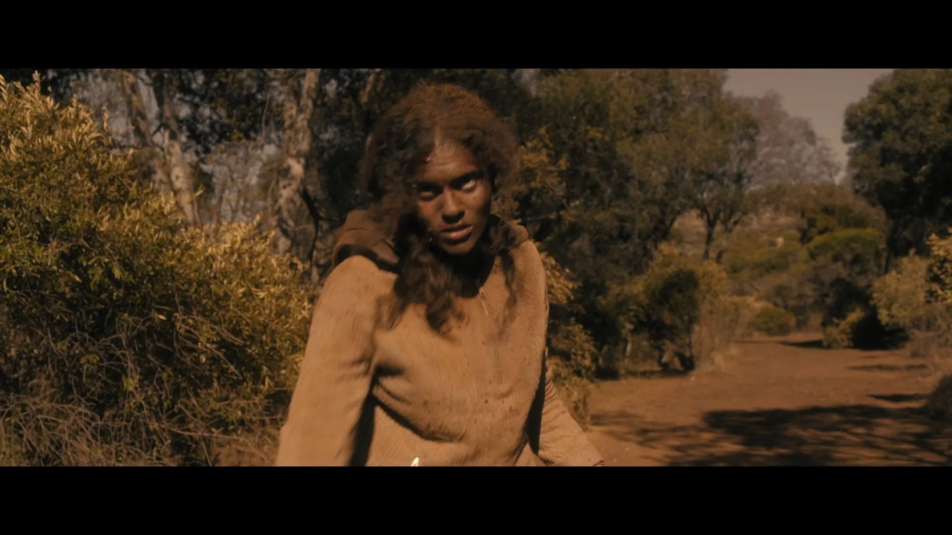 Hunting Jessica Brok 2025 Hindi Audio WEB-DL 720p – 1080p screenshot 6