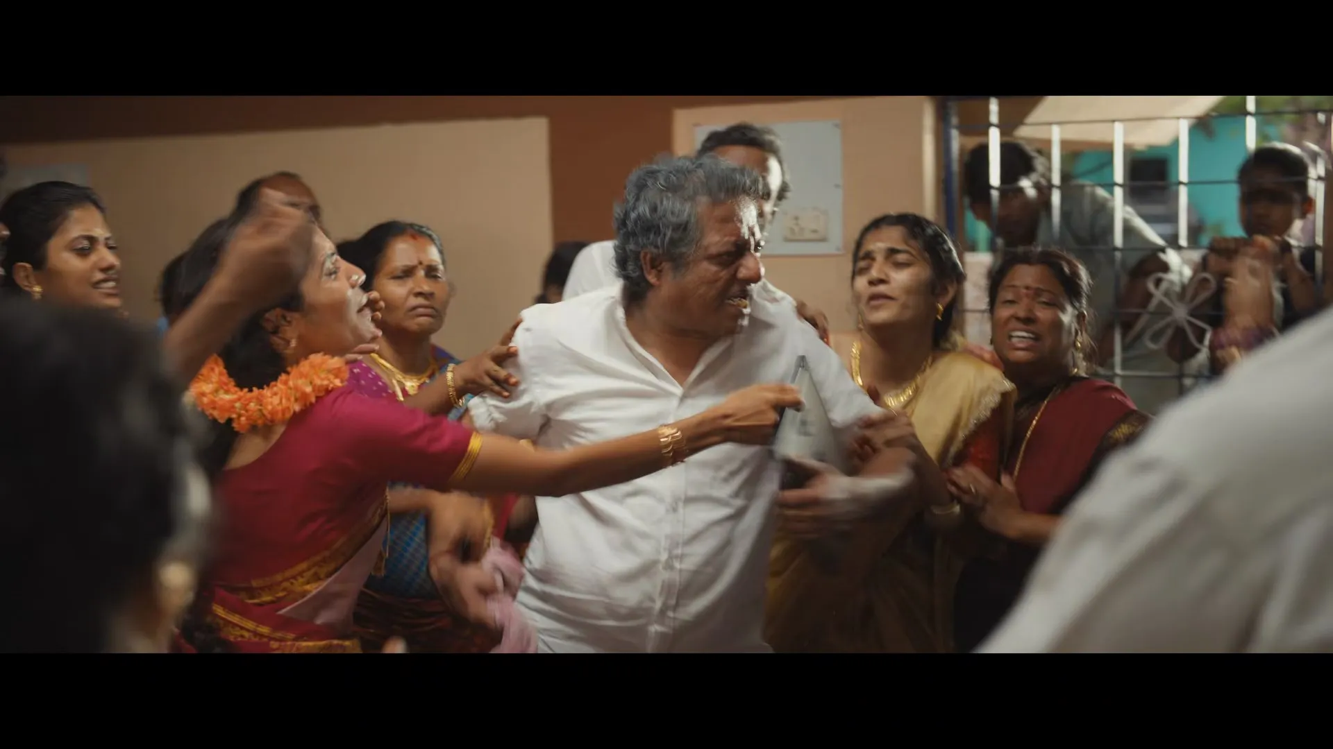 Modha Rathri 2026 Hindi – Tamil Dual Audio WEB-DL 720p – 480p – 1080p screenshot 1