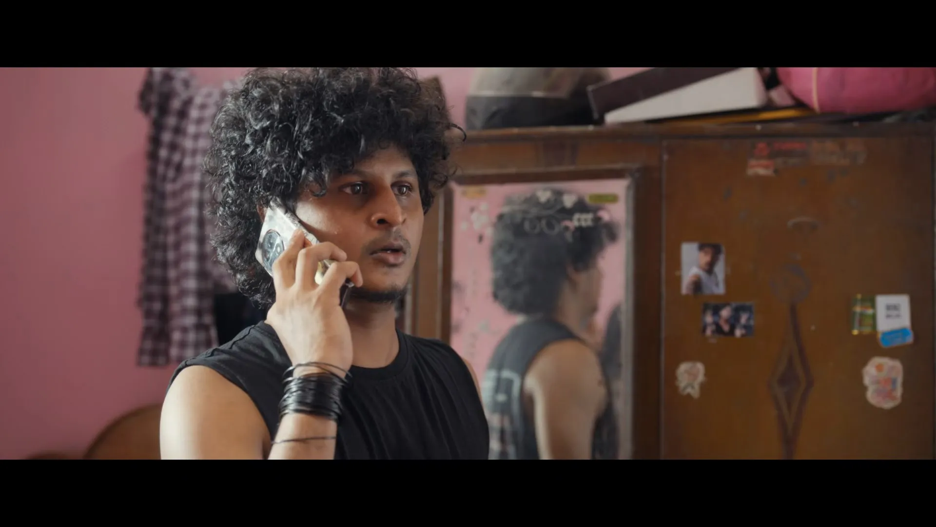Modha Rathri 2026 Hindi – Tamil Dual Audio WEB-DL 720p – 480p – 1080p screenshot 3