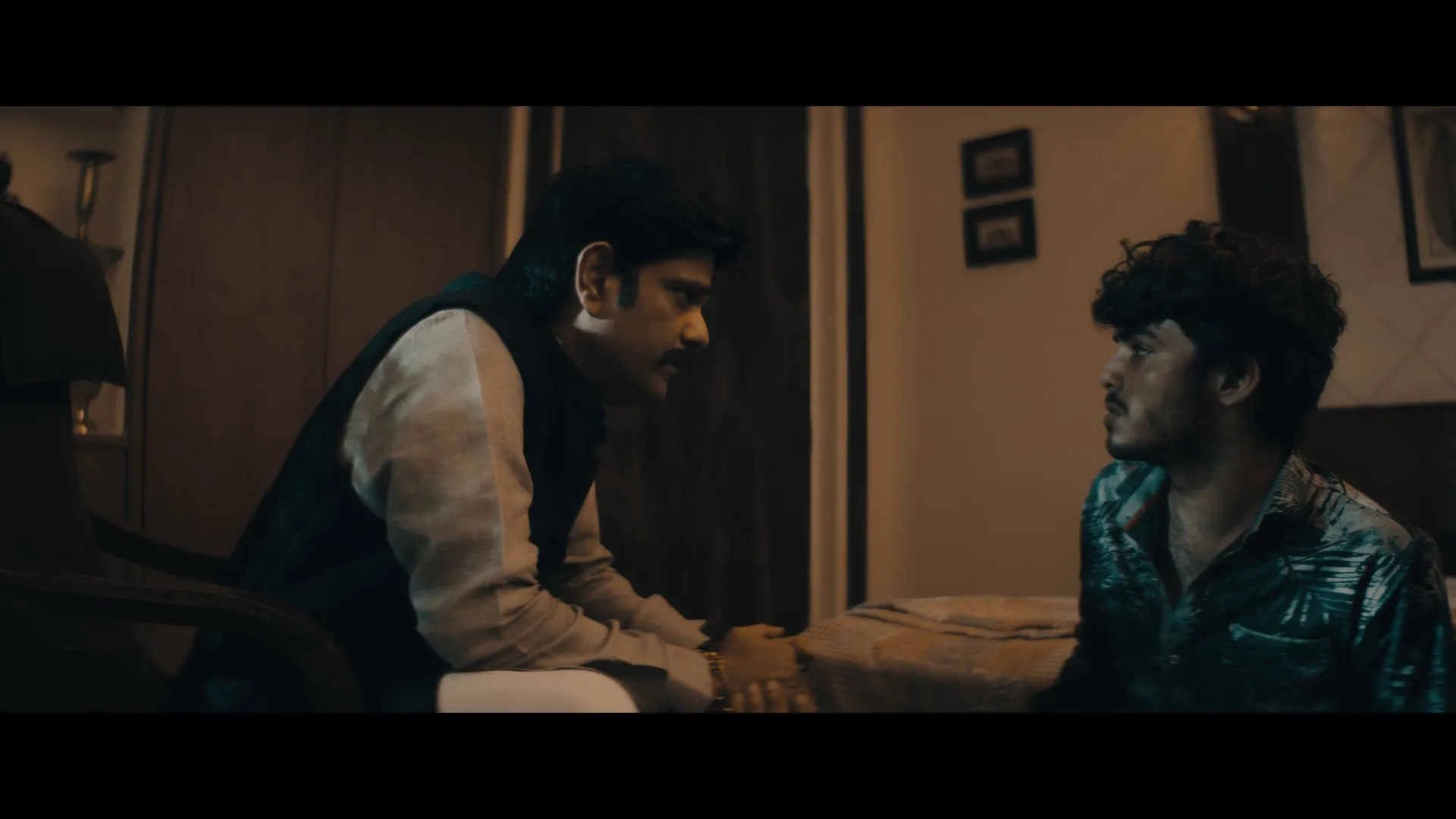 Jamtara: Sabka Number Ayega 2020 Season 01 Hindi Audio WEB-DL 720p – 480p – 1080p [ALL EPISODES] screenshot 6