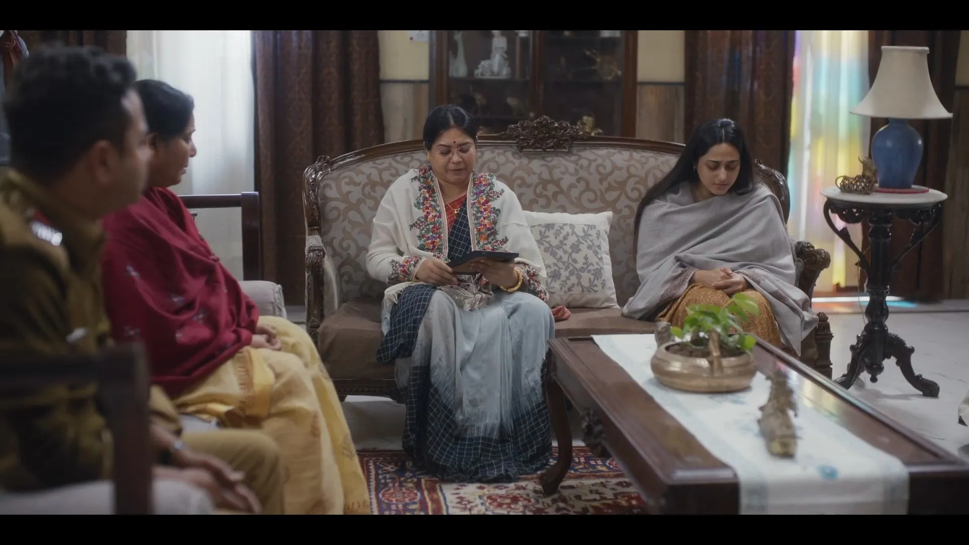 Jasoos-Ni 2026 Season 1 Hindi Audio WEB-DL 720p – 480p – 1080p [ALL EPISODES] screenshot 7