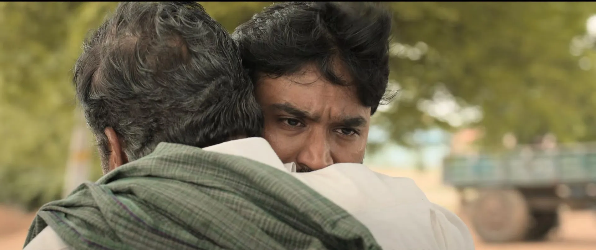Kara 2026 Hindi – Tamil Audio WEB-DL 720p – 480p – 1080p screenshot 1
