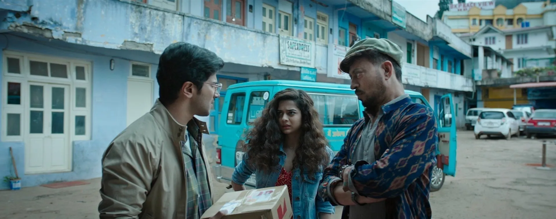 Karwaan 2018 Hindi Dual Audio WEB-DL 720p – 480p – 1080p screenshot 3