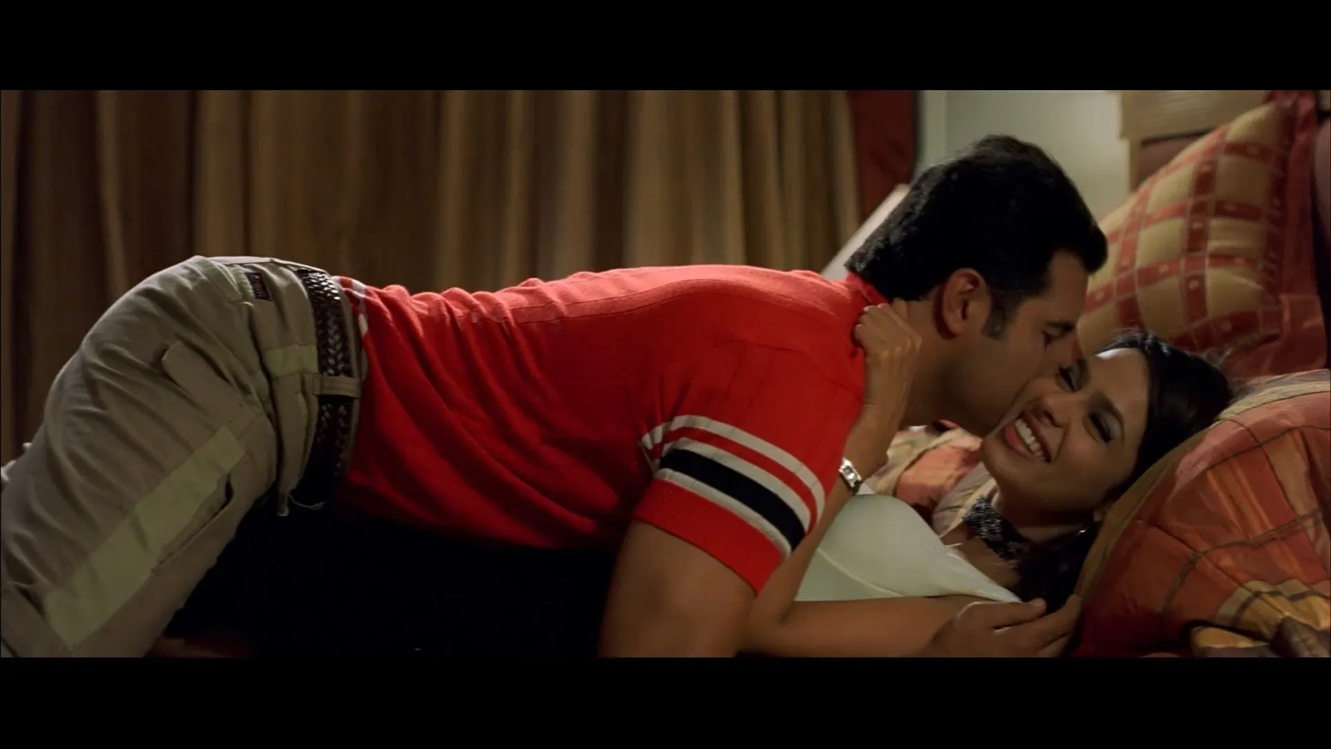 Khwahish 2003 Hindi Dual Audio WEB-DL 720p – 480p – 1080p screenshot 2