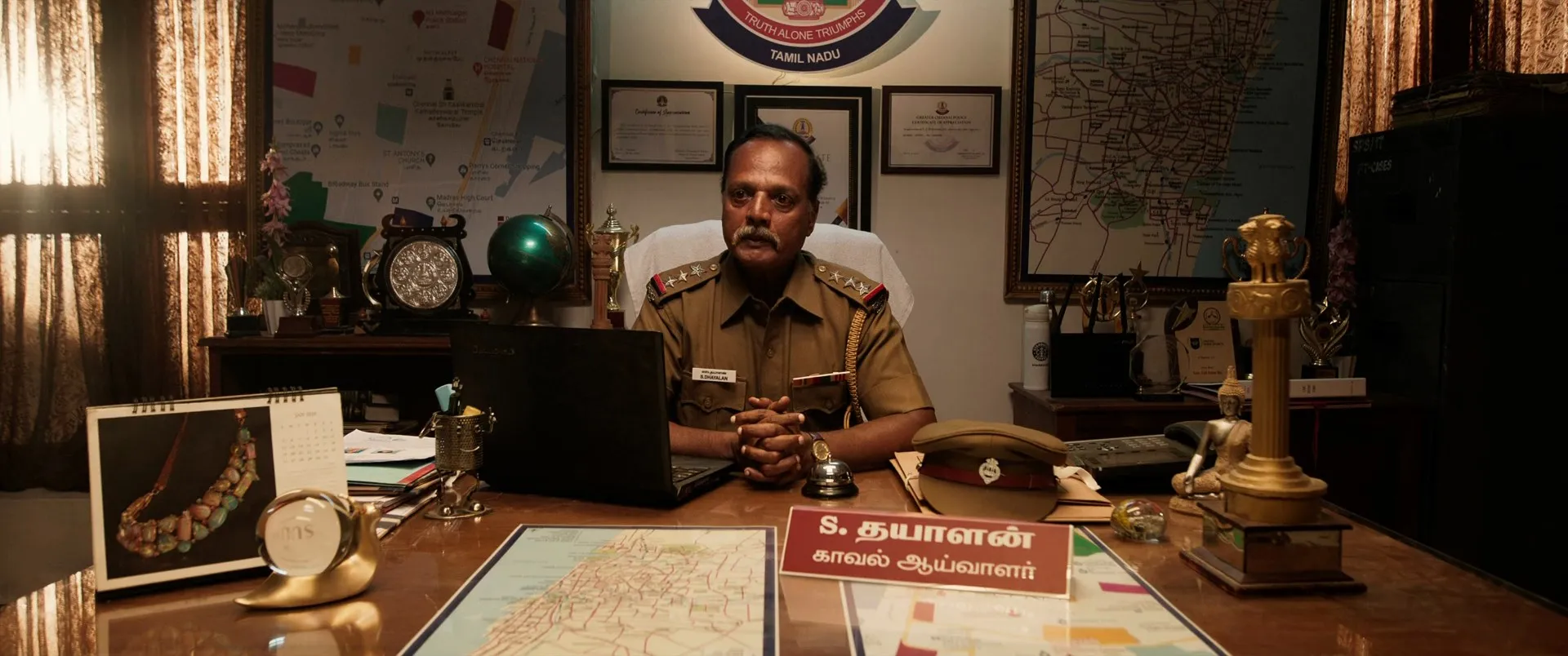 Lockdown 2026 Hindi – Tamil Dual Audio WEB-DL 720p – 480p – 1080p screenshot 5
