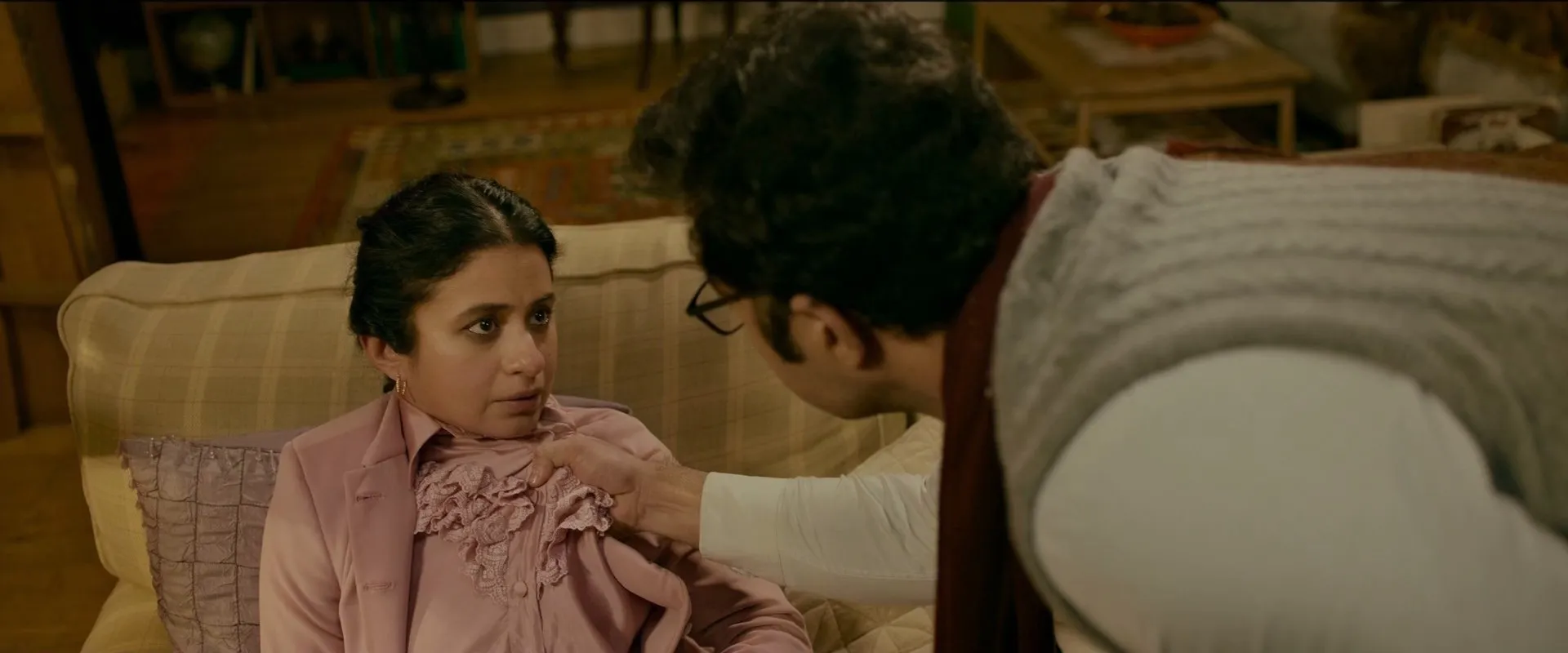 Lord Curzon Ki Haveli 2023 Hindi Dual Audio WEB-DL 720p – 480p – 1080p screenshot 2