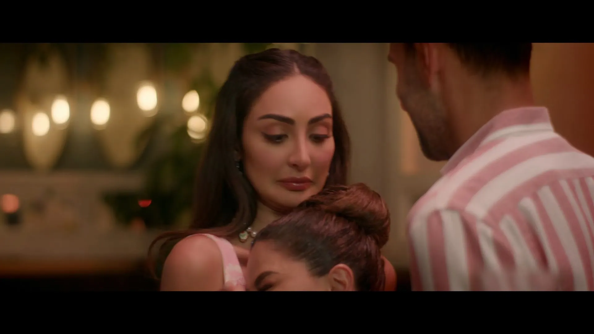 Love in Slow Motion 2026 Hindi Dual Audio WEB-DL 720p – 480p – 1080p screenshot 2