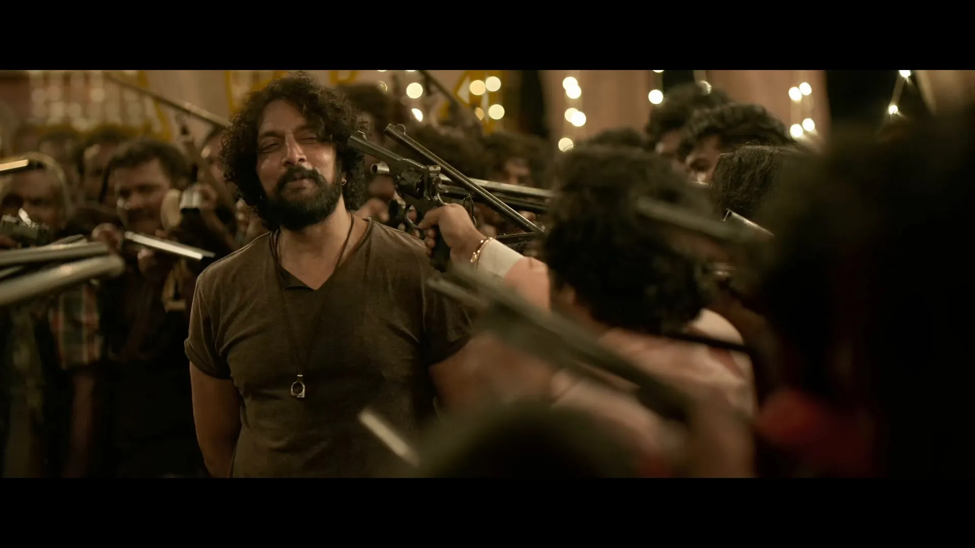 Mark 2025 Hindi – Kannada Dual Audio WEB-DL 720p – 480p – 1080p (2026) screenshot 4