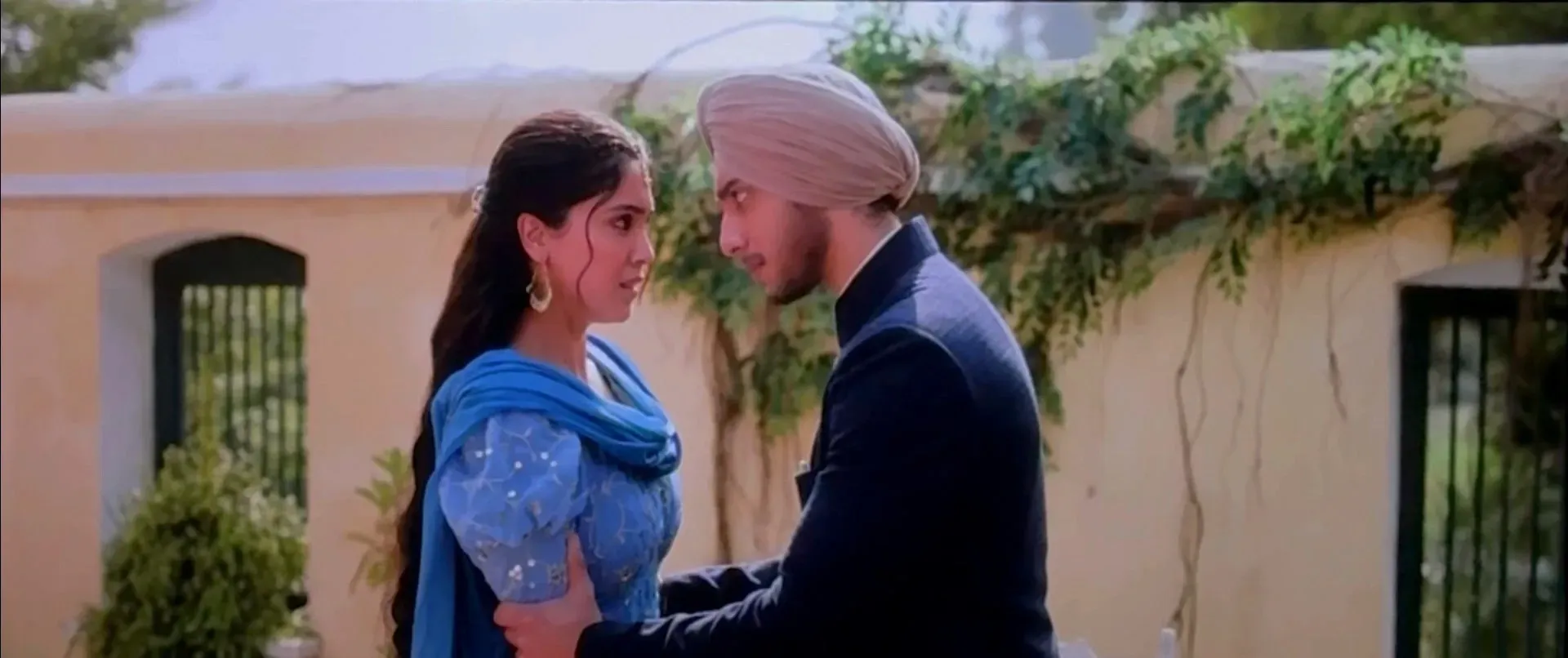 Main Vaapas Aaunga 2026 Hindi (Clean) Audio HQ HDTC 720p – 480p – 1080p screenshot 5