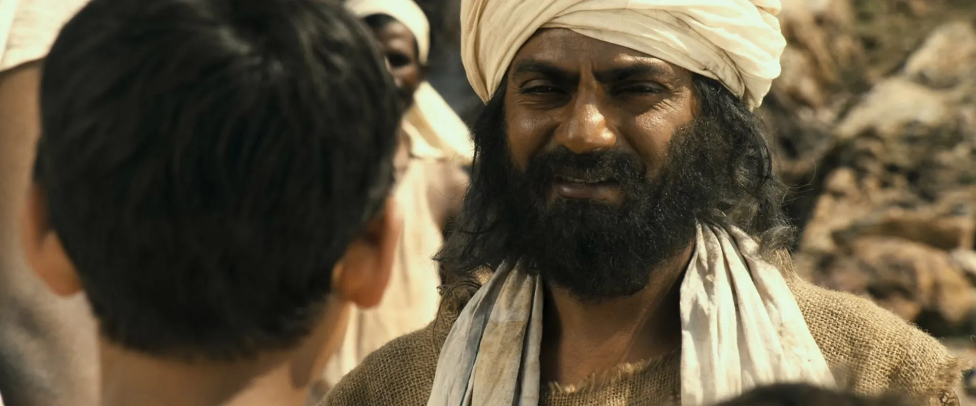 Manjhi: The Mountain Man 2015 Hindi Dual Audio WEB-DL 720p – 480p – 1080p screenshot 4