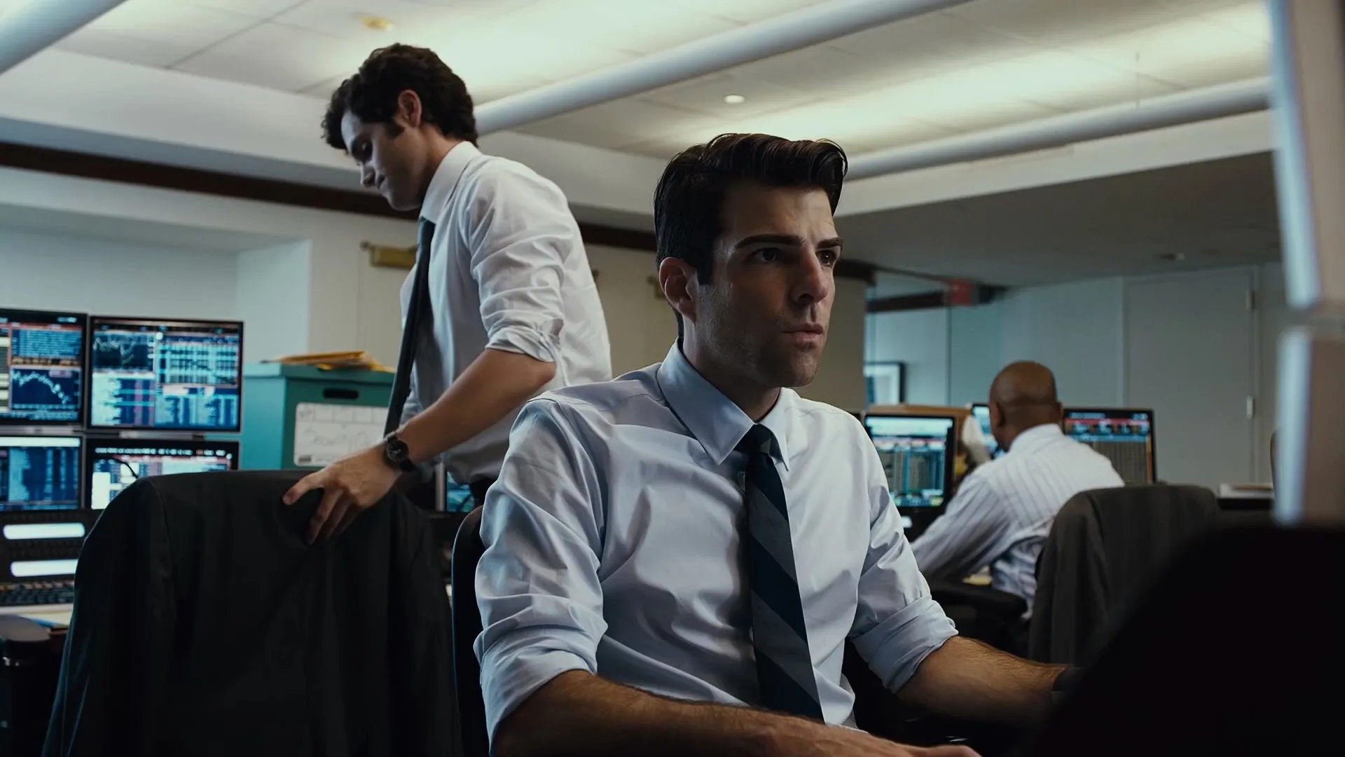 Margin Call 2011 Hindi Dual Audio WEB-DL 720p – 480p – 1080p screenshot 1