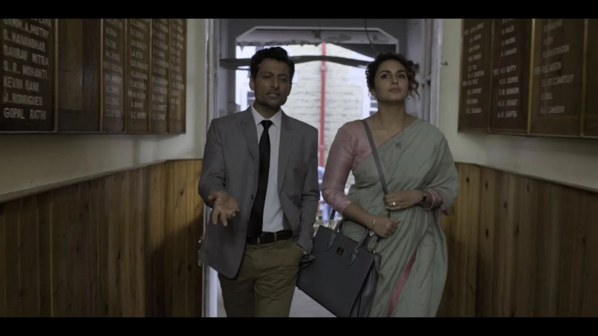 Mithya 2022 Season 1 Hindi Audio WEB-DL 720p – 480p – 1080p [ALL EPISODES] screenshot 1
