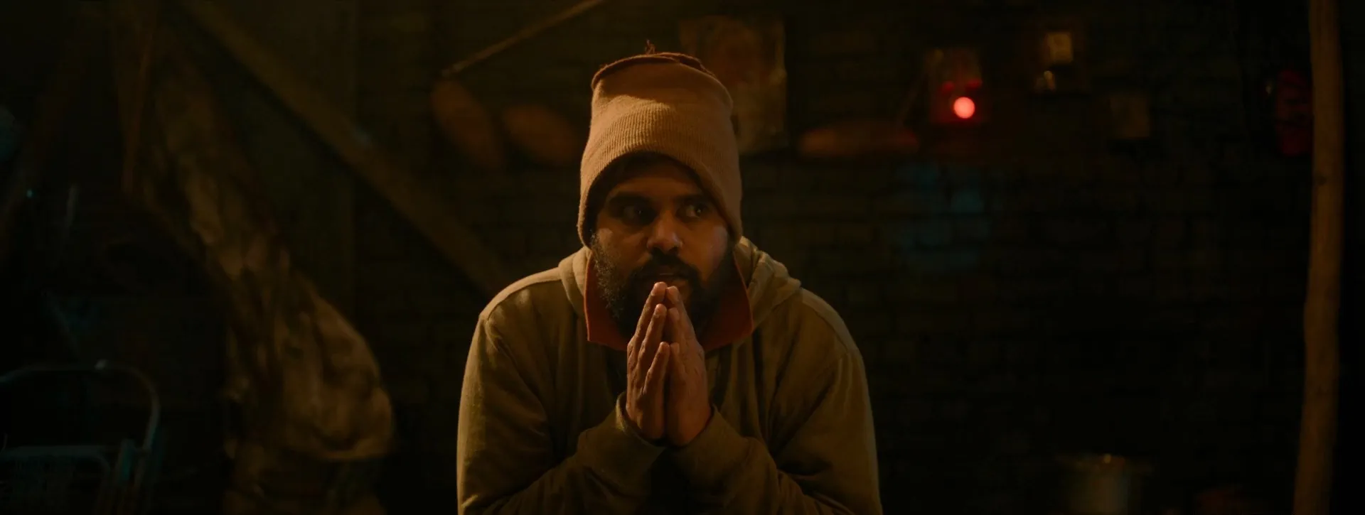Momacu 2026 Hindi Dual Audio WEB-DL 720p – 480p – 1080p screenshot 2
