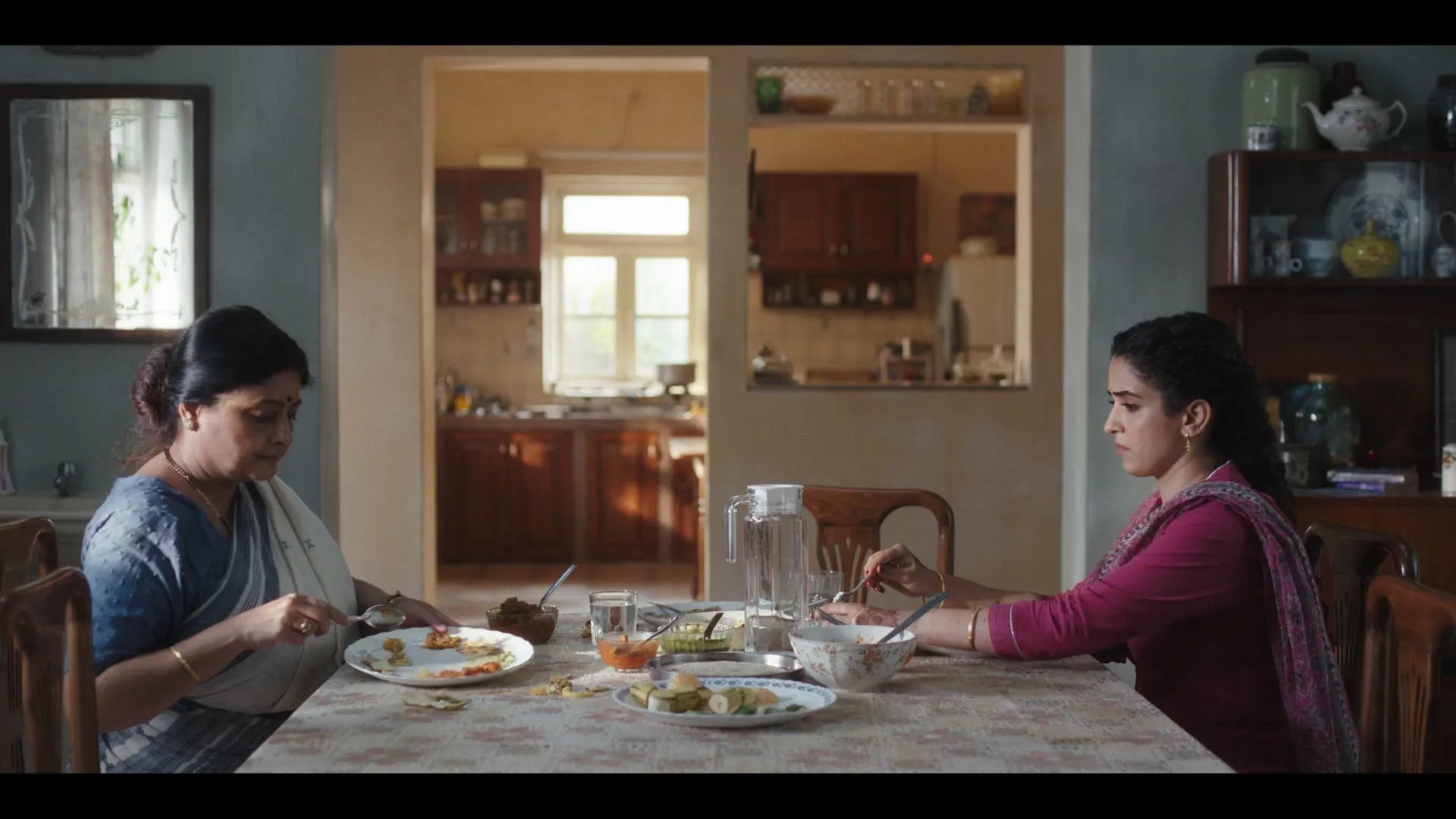 Mrs .2023 Hindi Dual Audio WEB-DL 720p – 480p – 1080p screenshot 1