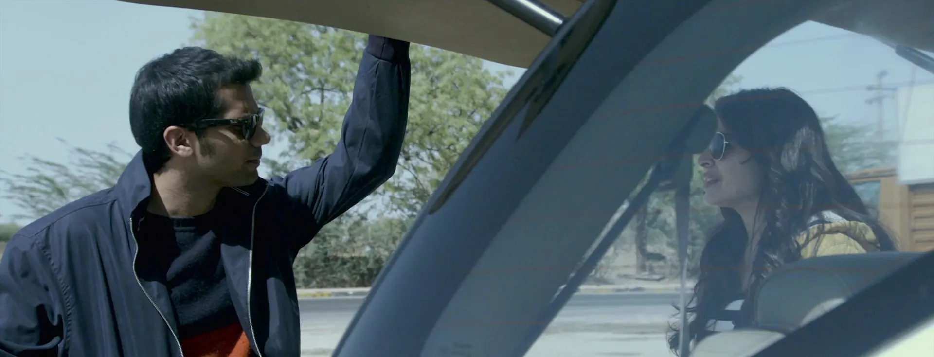 NH10 2015 Hindi Dual Audio WEB-DL 720p – 480p – 1080p screenshot 2