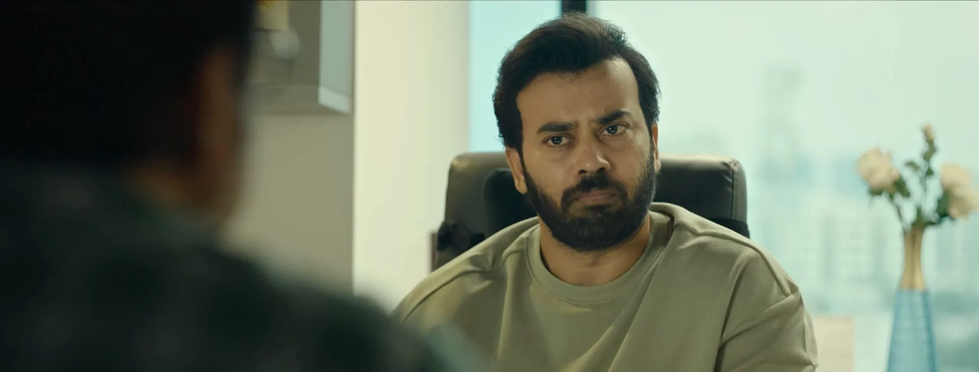 Nawab Cafe 2026 Hindi – Telugu Dual Audio WEB-DL 720p – 480p – 1080p screenshot 5