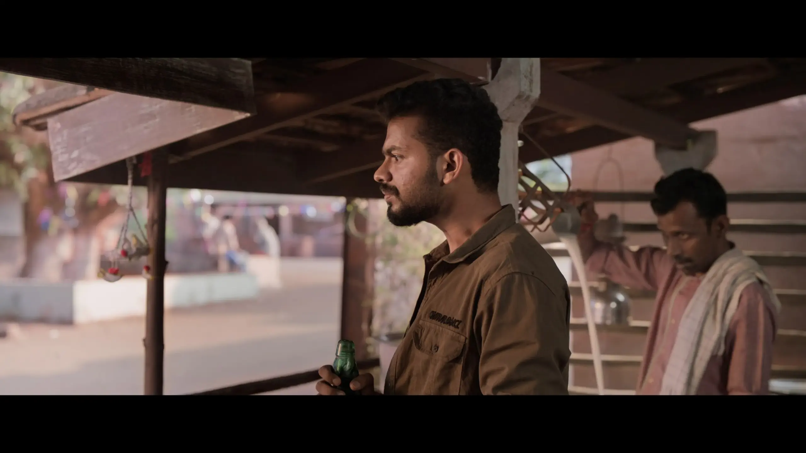 Nellikkampoyil Night Riders 2025 Malayalam Dual Audio WEB-DL 720p – 480p – 1080p screenshot 2
