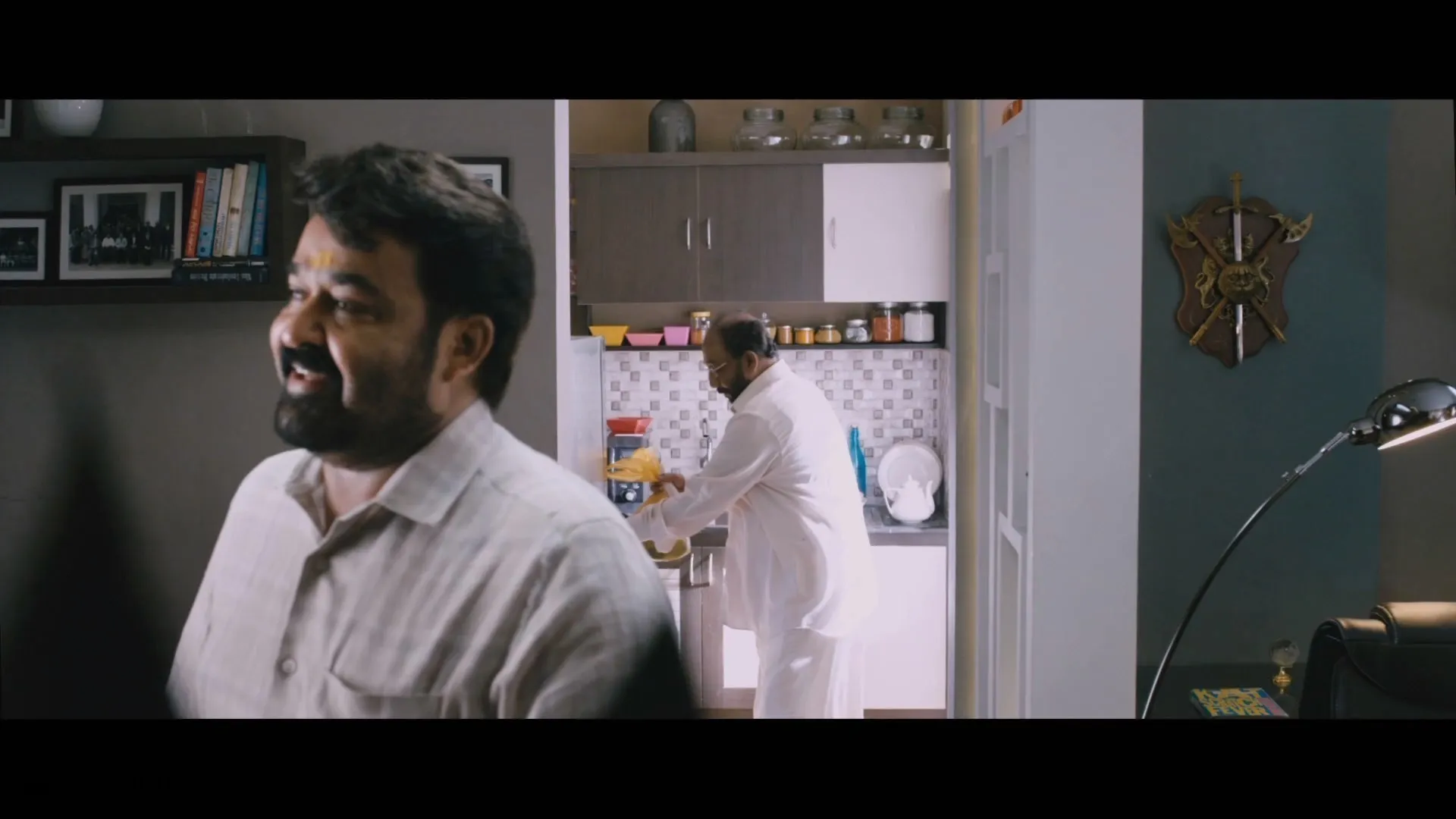 Oppam 2016 Hindi Dual Audio WEB-DL 720p – 480p – 1080p screenshot 1