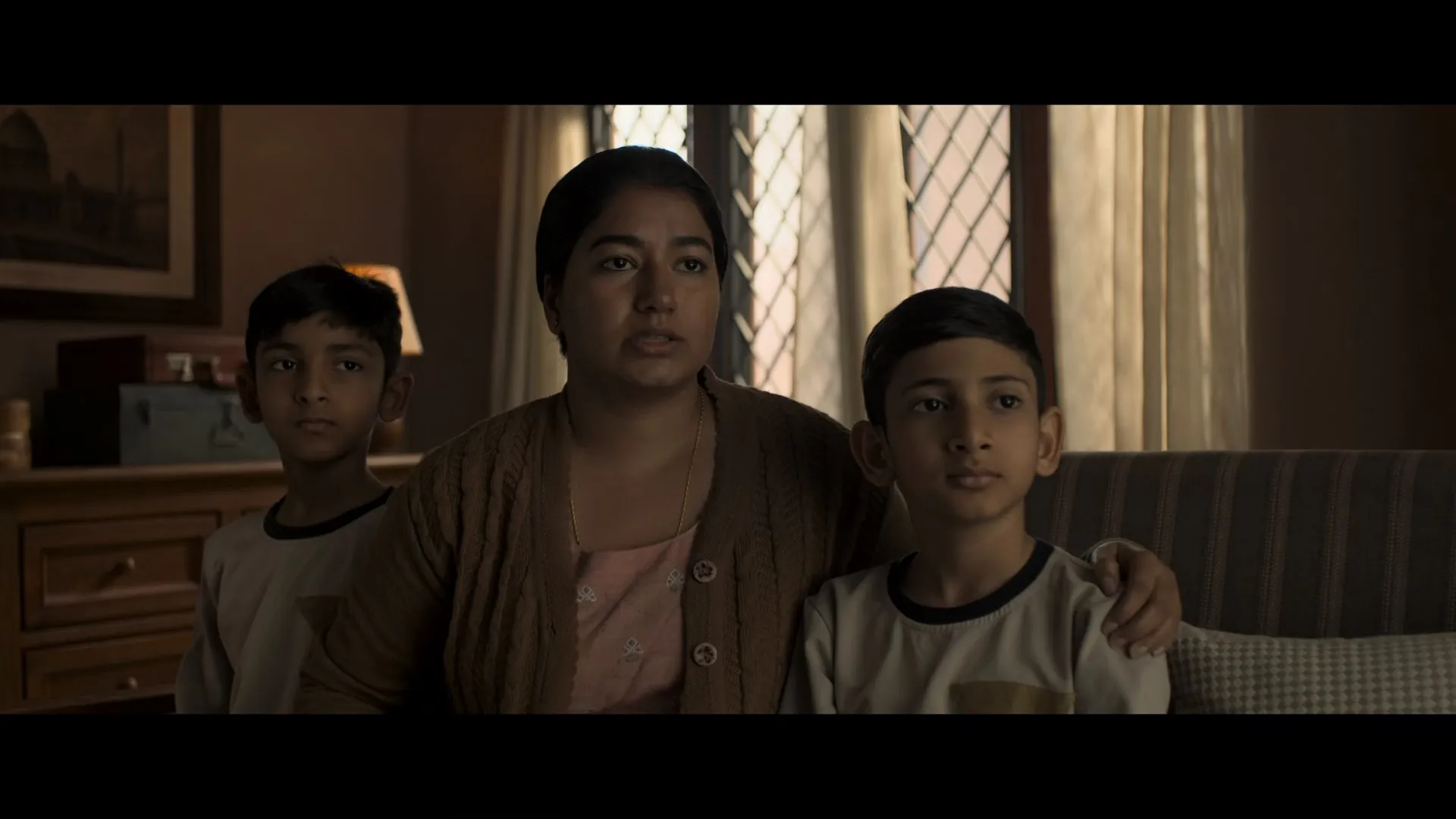 Patriot 2026 Hindi – Malayalam Dual Audio WEB-DL 720p – 480p – 1080p screenshot 2