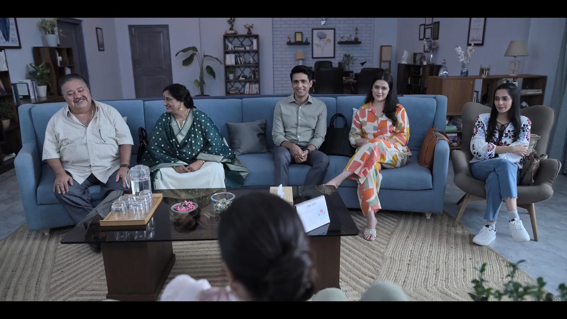 Perfect Family 2025 Season 1 Hindi Audio WEB-DL 720p – 480p – 1080p [EP – 02 ADDED] screenshot 4