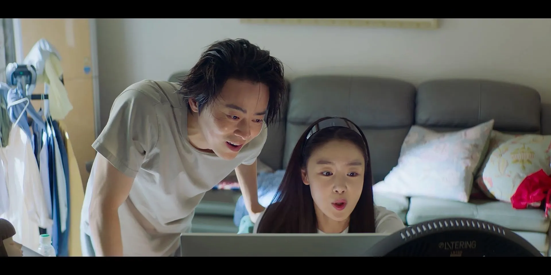 Pilot 2024 Hindi – Korean Audio WEB-DL 720p – 480p – 1080p screenshot 1